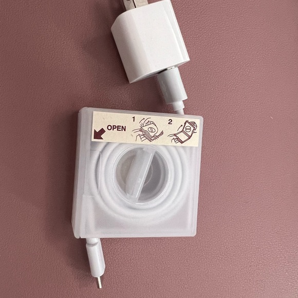 USB cable storage with built in stand. Price is for 3 pcs. - Picture 4 of 4